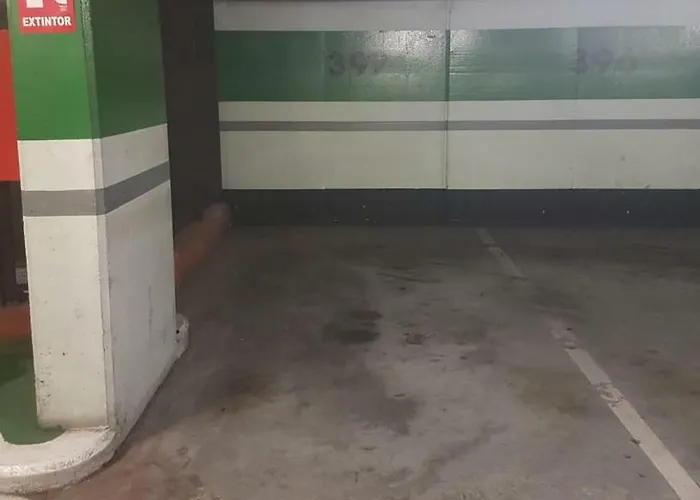 El Carmen Con Parking Gratis