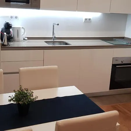 El Carmen Con Parking Gratis Apartment